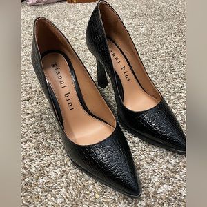 Gianni Bini - Black Croc Print Pump